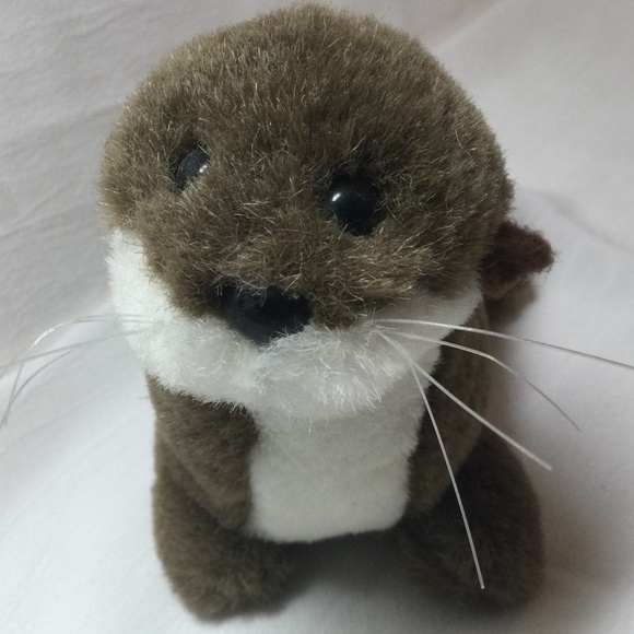 Collectible Plush Otters Pair K & M International 1997 Soft, Cute Vintage - Picture 3 of 11